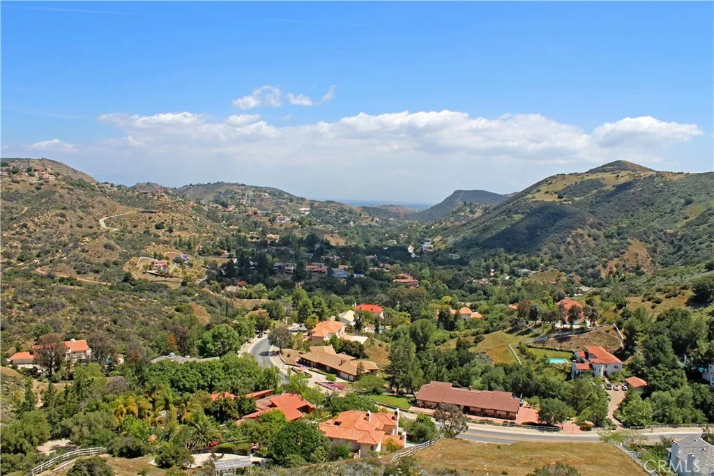 Additional image 3 of 160 Stagecoach Rd, Bell Canyon, CA 91307