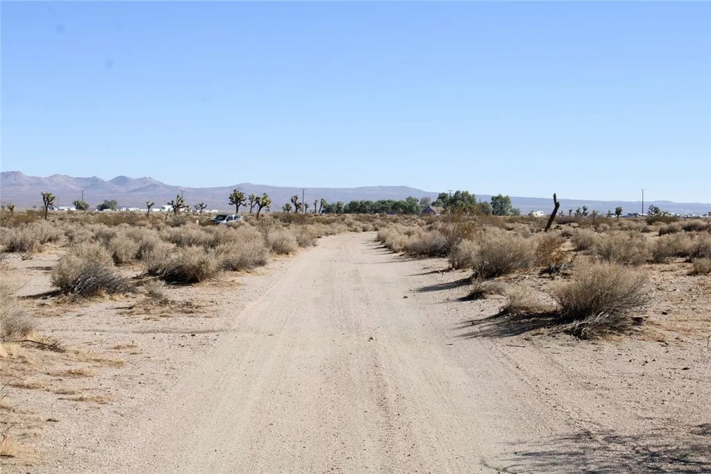 Additional image 14 of 20999 Bella Vista Drive, El Mirage, CA 92301