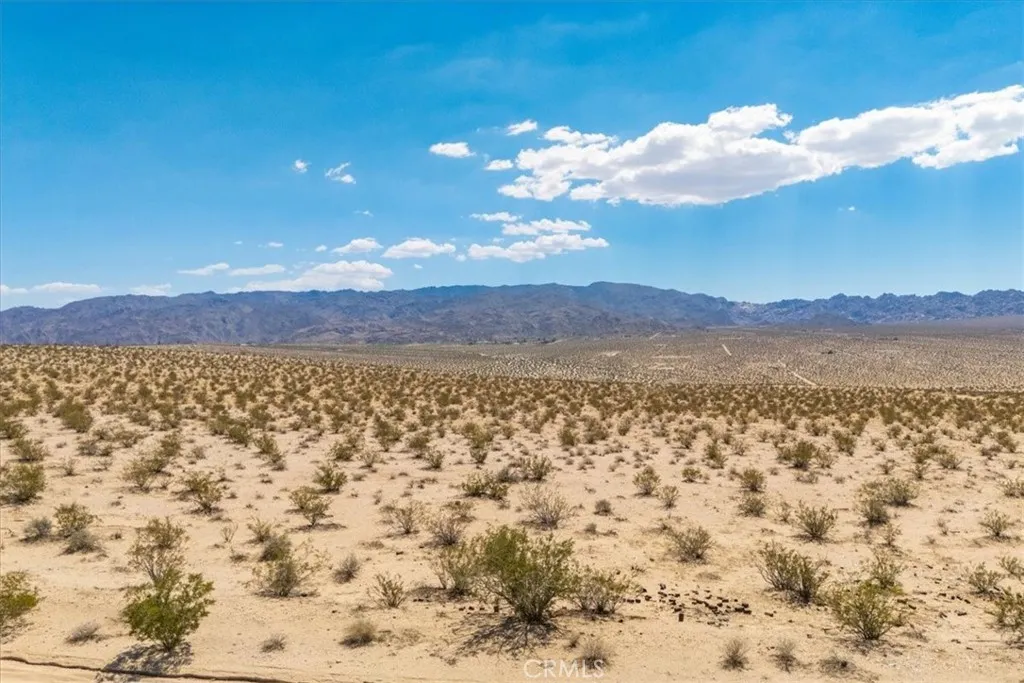 Additional image 4 of 67800 Raymond Drive, 29 Palms, CA 92277