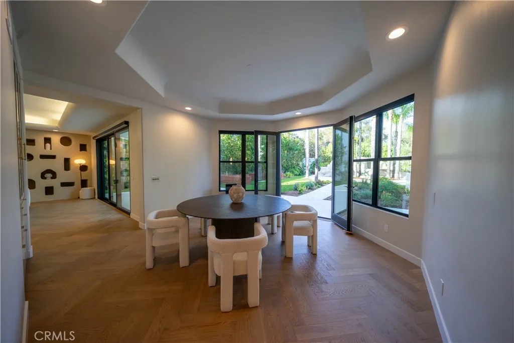 Additional image 98 of 17437 Oak Creek Court, Encino, CA 91316