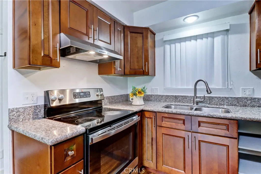 Additional image 6 of 19788 Cambridge Ln, Huntington Beach, CA 92646