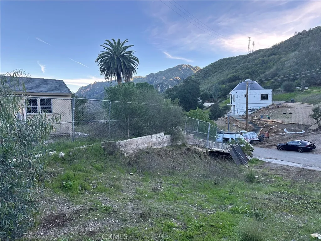 Additional image 2 of 28923 Crags Dr, Agoura Hills, CA 91301