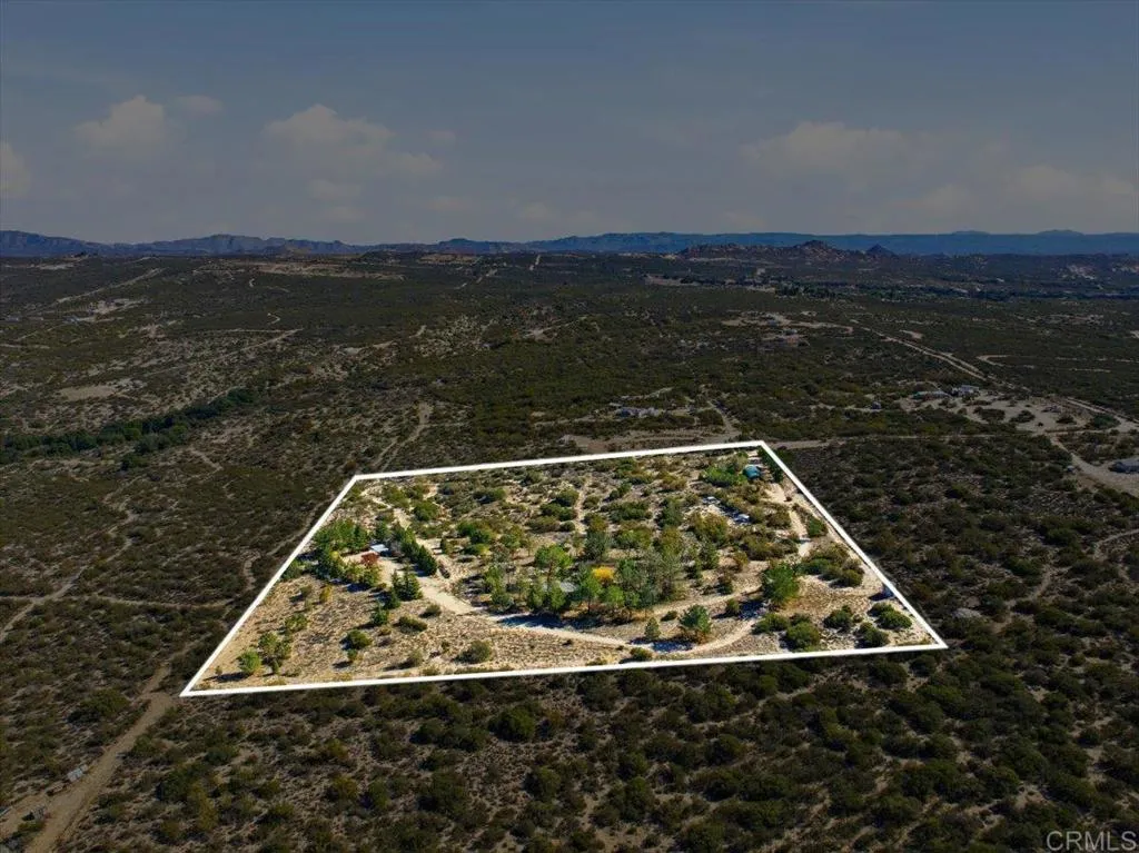 Additional image 13 of 1496 Vista De La Sierra, Boulevard, CA 91905