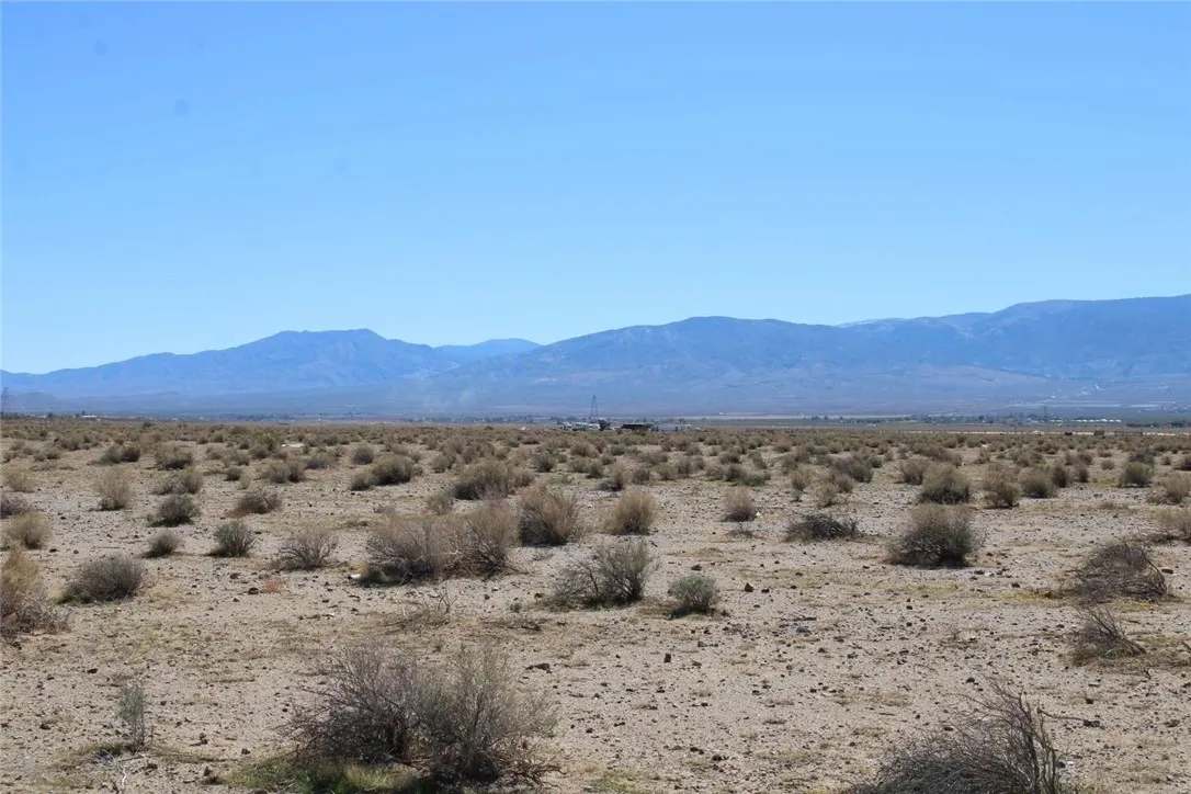 Additional image 36 of 35999 Granite Road, Lucerne Valley, CA 92356