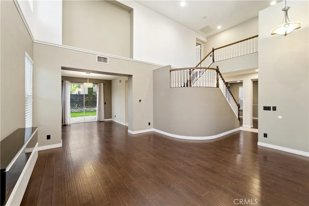 Additional image 4 of 20300 Candice Court, Canyon Country, CA 91351