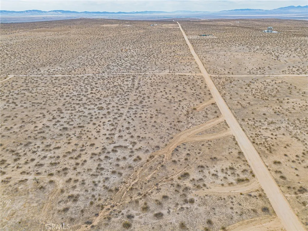 Additional image 16 of 45000 E 190th Street, Hi Vista, CA 93535