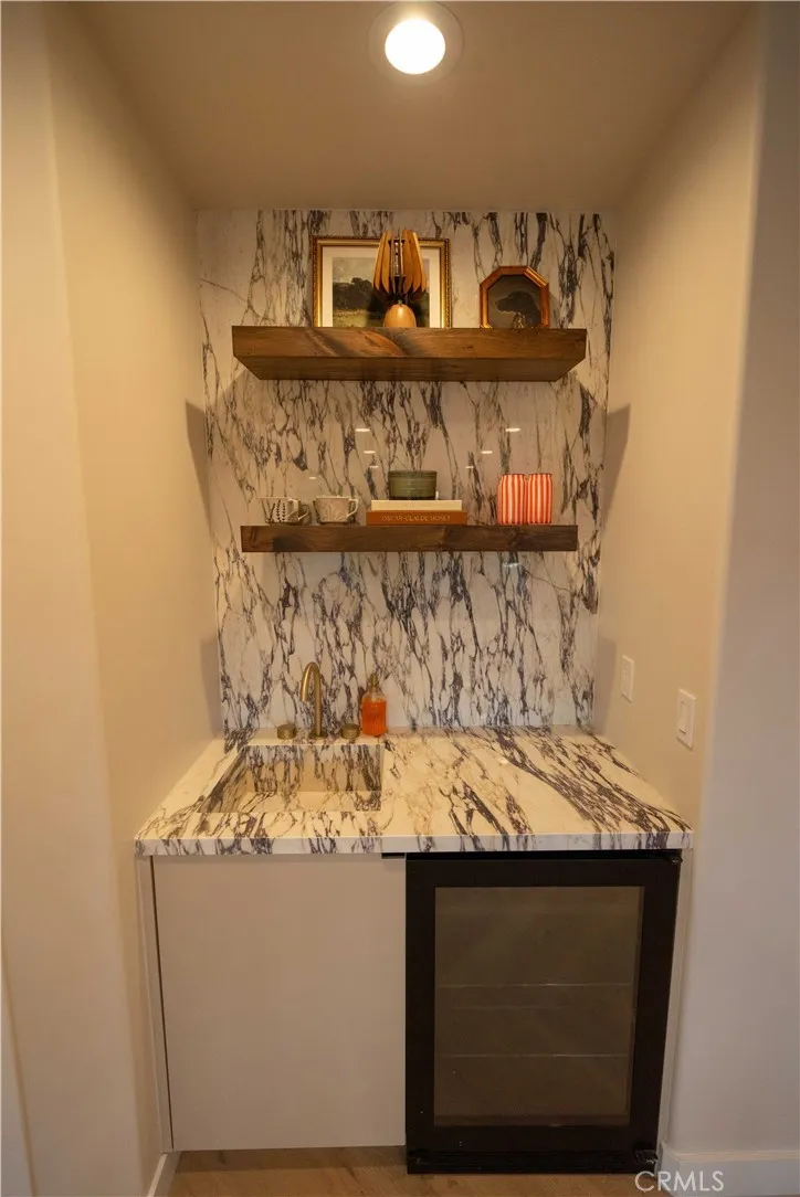 Additional image 128 of 17437 Oak Creek Court, Encino, CA 91316