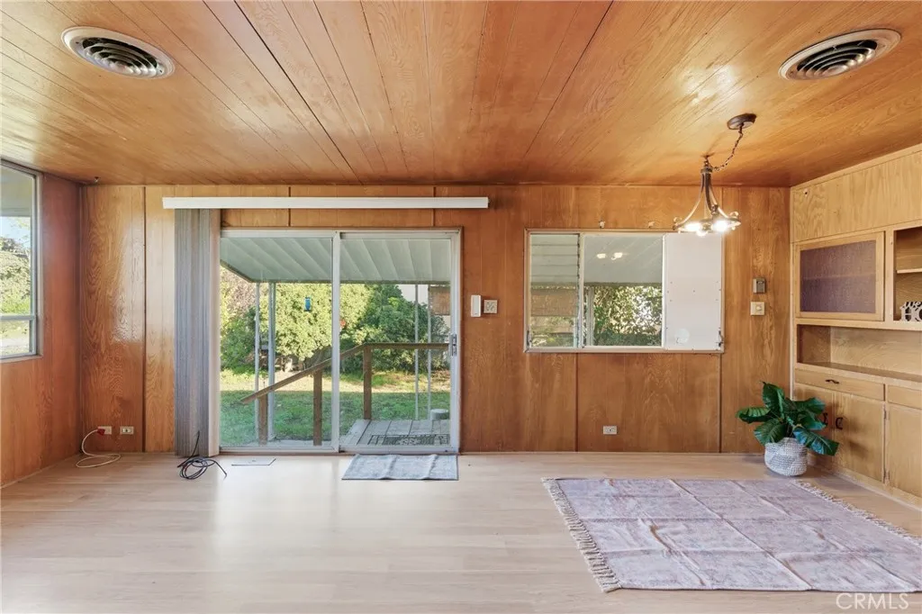 Additional image 41 of 220 Main St, Los Alamos, CA 93440