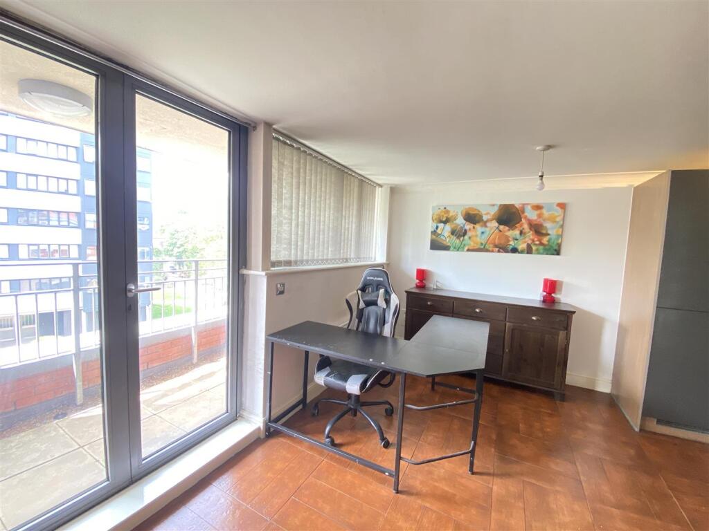 Additional image 12 of BLUE APARTMENTS 19 Francis Road, Birmingham