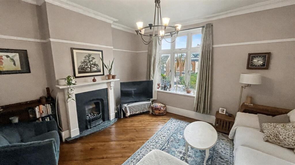 Additional image 19 of Woodstock Road, Moseley