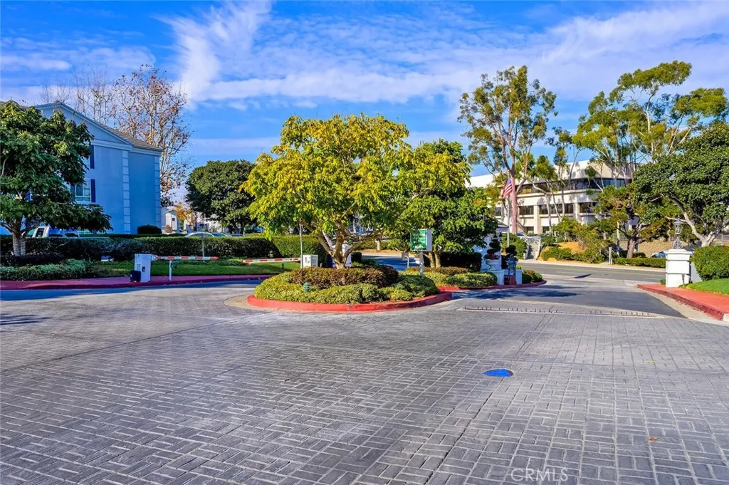 Additional image 28 of 300 Cagney Lane Unit 102, Newport Beach, CA 92663