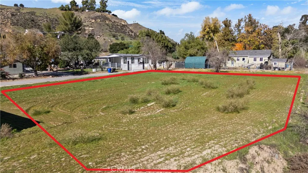 Additional image 72 of 2 Taft Ct, Val Verde, CA 91383