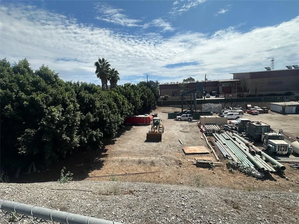 Primary image of 22 0 7207-021-22, Signal Hill, CA 90755