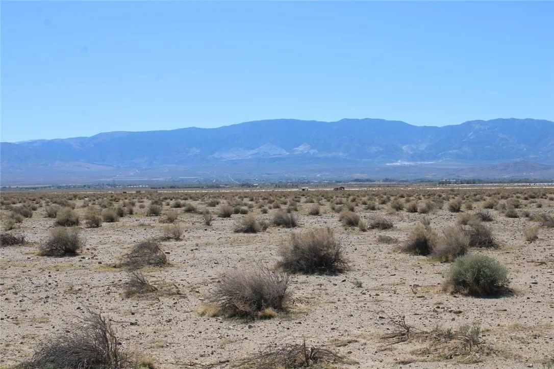 Additional image 37 of 35999 Granite Road, Lucerne Valley, CA 92356