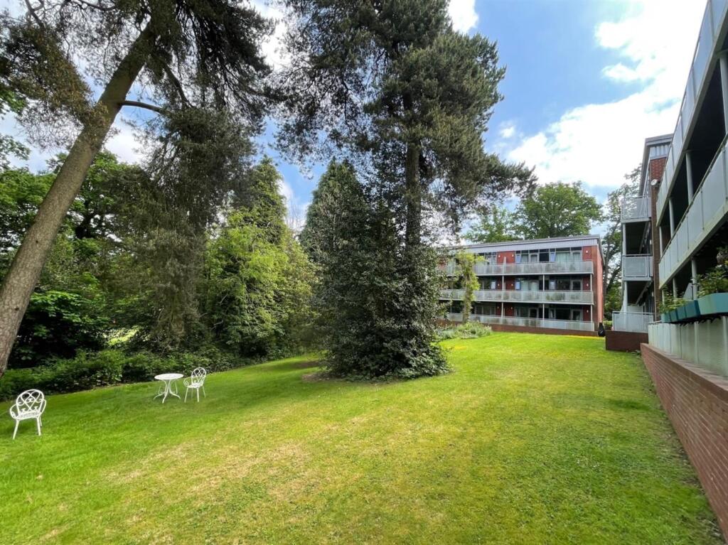 Additional image 15 of Hawthorne Gardens, Moseley