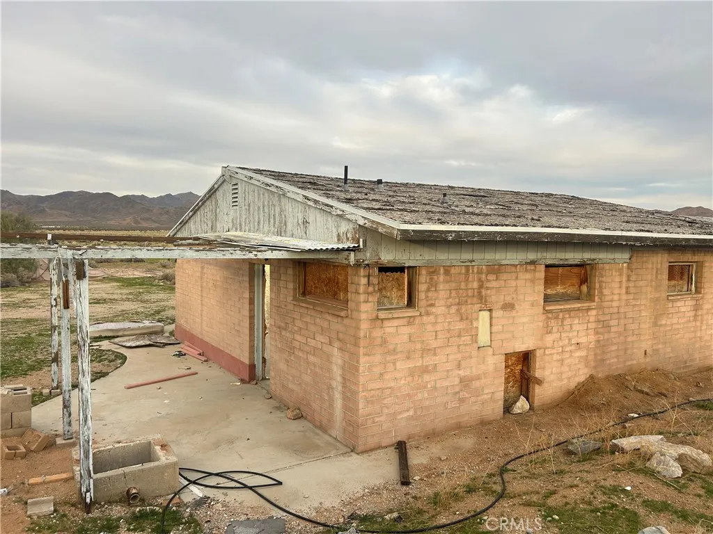 Additional image 2 of 33321 Desert Ln, Lucerne Valley, CA 92356