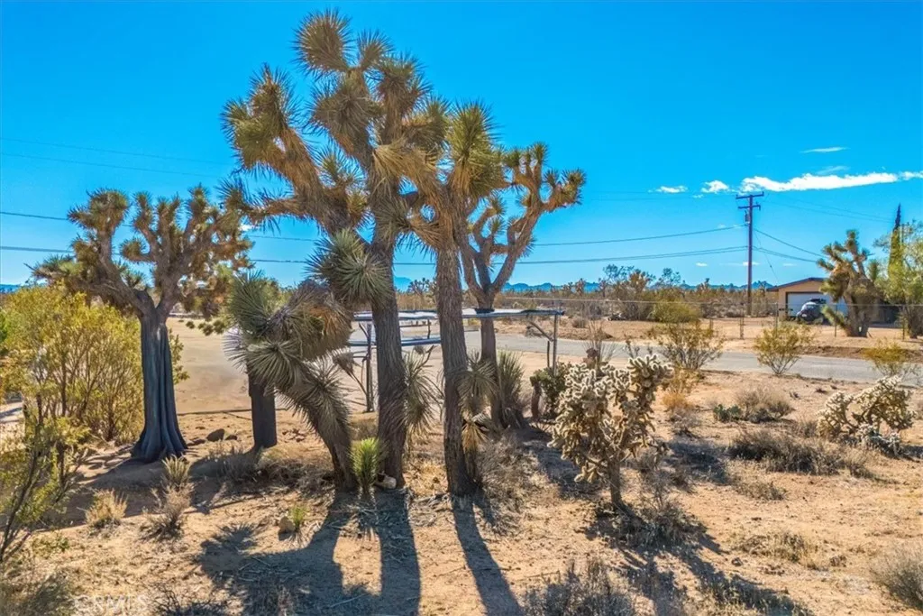 Property image for 3911 Lennox Avenue, Yucca Valley, CA 92284
