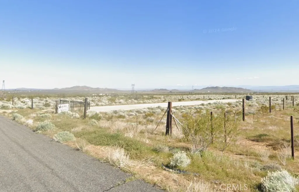 Additional image 17 of 10700 Backus Road, Rosamond, CA 93560