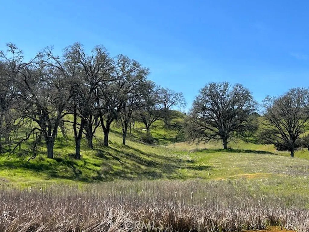 Additional image 4 of 355 Pine Ridge Rd, Lakeport, CA 95453