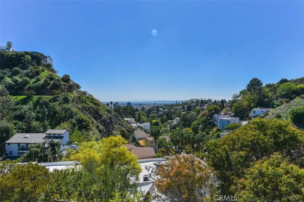 Additional image 11 of 2411 N Georgius Way, Los Angeles, CA 90068