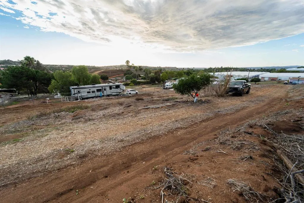 Additional image 113 of 291 Osborne Street, Vista, CA 92084