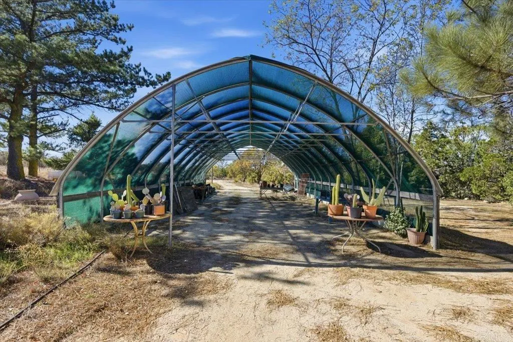 Additional image 40 of 1496 Vista De La Sierra, Boulevard, CA 91905