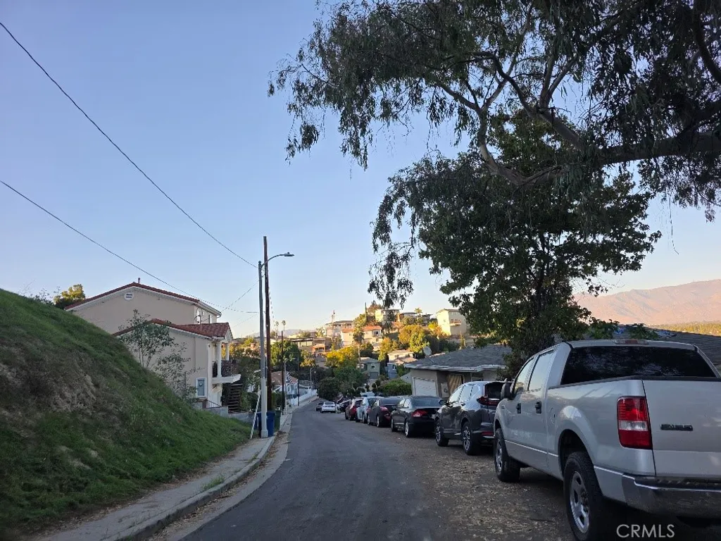 Additional image 4 of 2818 N Adkins Avenue, El Sereno, CA 90032