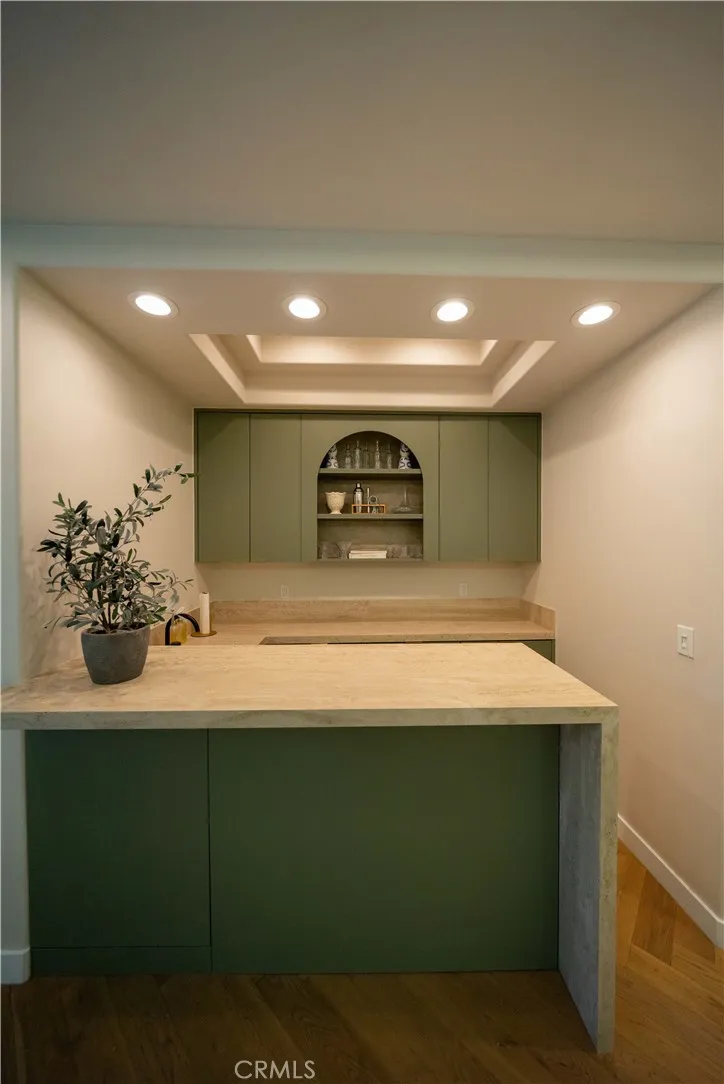 Additional image 96 of 17437 Oak Creek Court, Encino, CA 91316