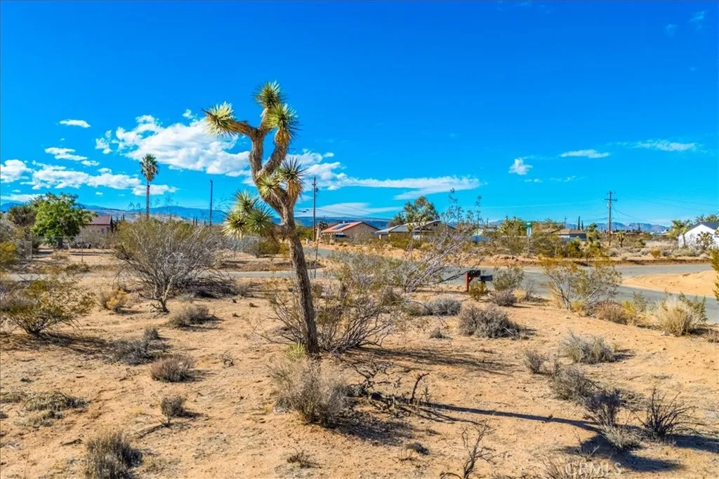 Additional image 47 of 3911 Lennox Avenue, Yucca Valley, CA 92284