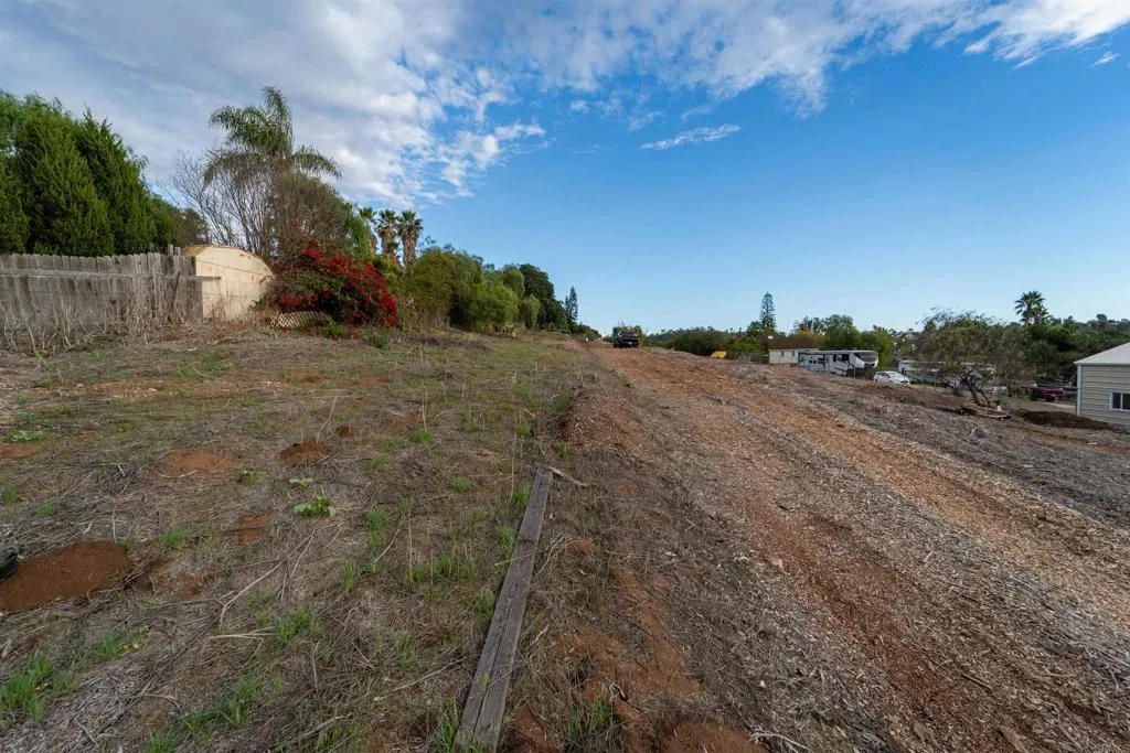 Additional image 130 of 291 Osborne Street, Vista, CA 92084