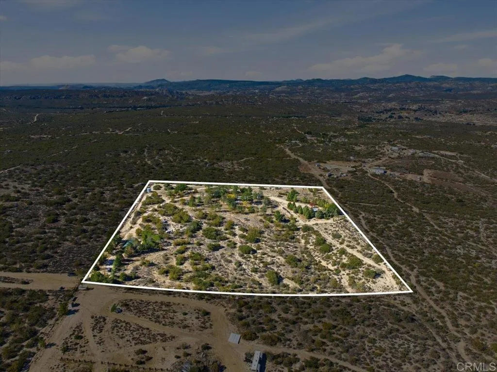 Additional image 5 of 1496 Vista De La Sierra, Boulevard, CA 91905