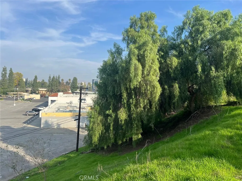 Additional image 3 of 4382 Alta Vista Drive, Riverside, CA 92506