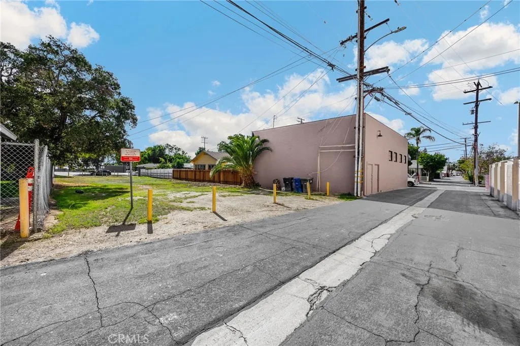 Additional image 11 of 220 W C Street, Ontario, CA 91762