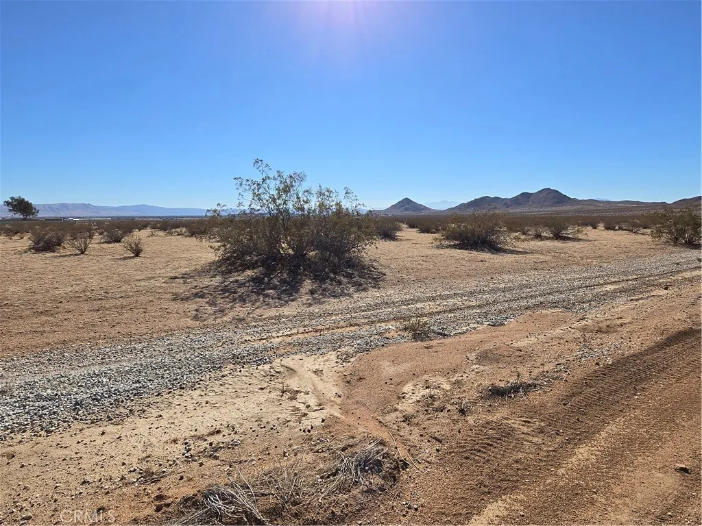 Additional image 4 of Dunsmuir Street, Apple Valley, CA 92307