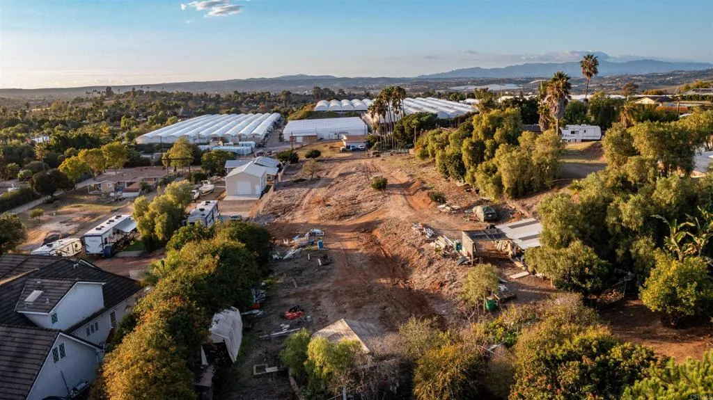 Additional image 91 of 291 Osborne Street, Vista, CA 92084