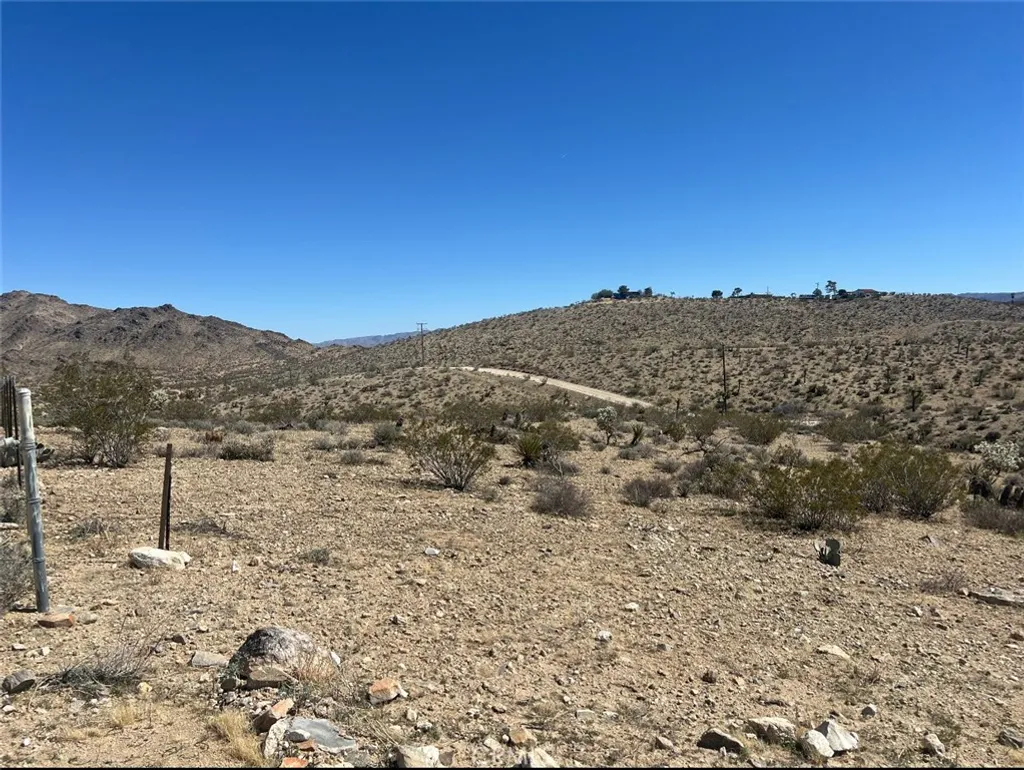 Additional image 3 of 4515 Alta Avenue, Yucca Valley, CA 92284