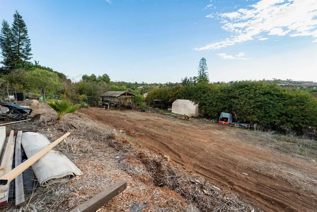 Additional image 32 of 291 Osborne Street, Vista, CA 92084