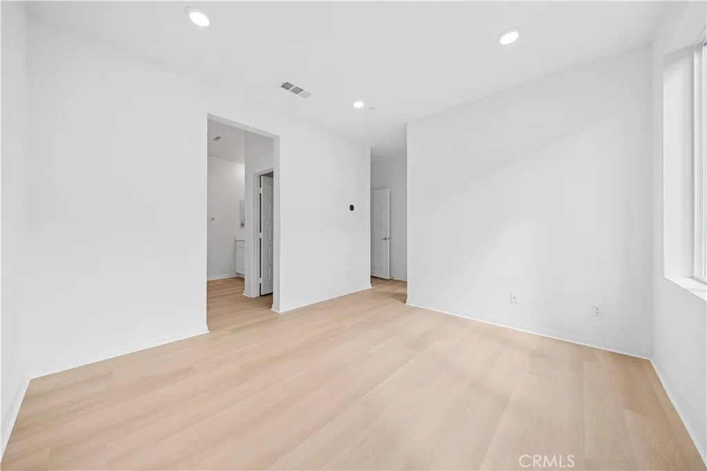 Additional image 48 of 185 Steely, Irvine, CA 92614