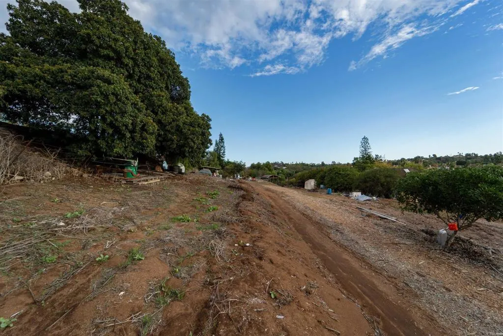 Additional image 119 of 291 Osborne Street, Vista, CA 92084