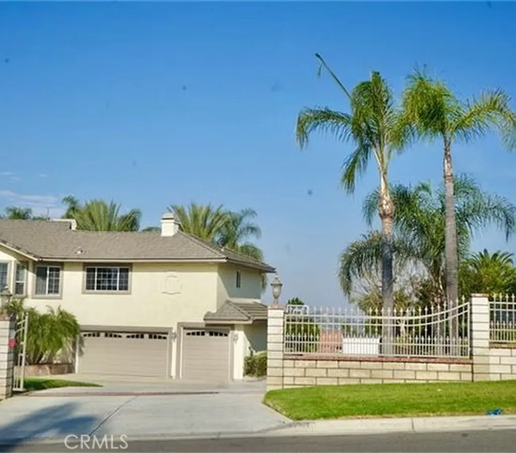 Additional image 2 of 16877 OrangeCrest Ct #A, Riverside, CA 92504