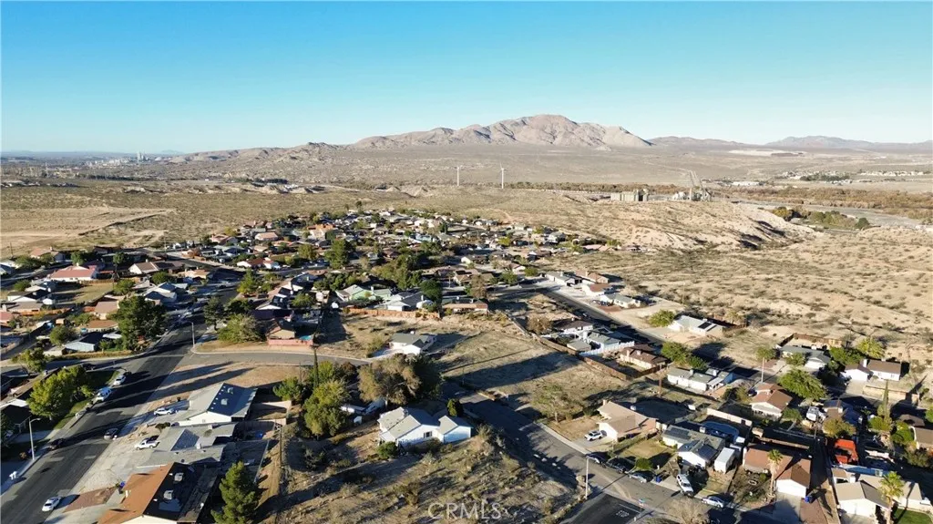 Additional image 18 of 111 Coronado Drive, Victorville, CA 92392