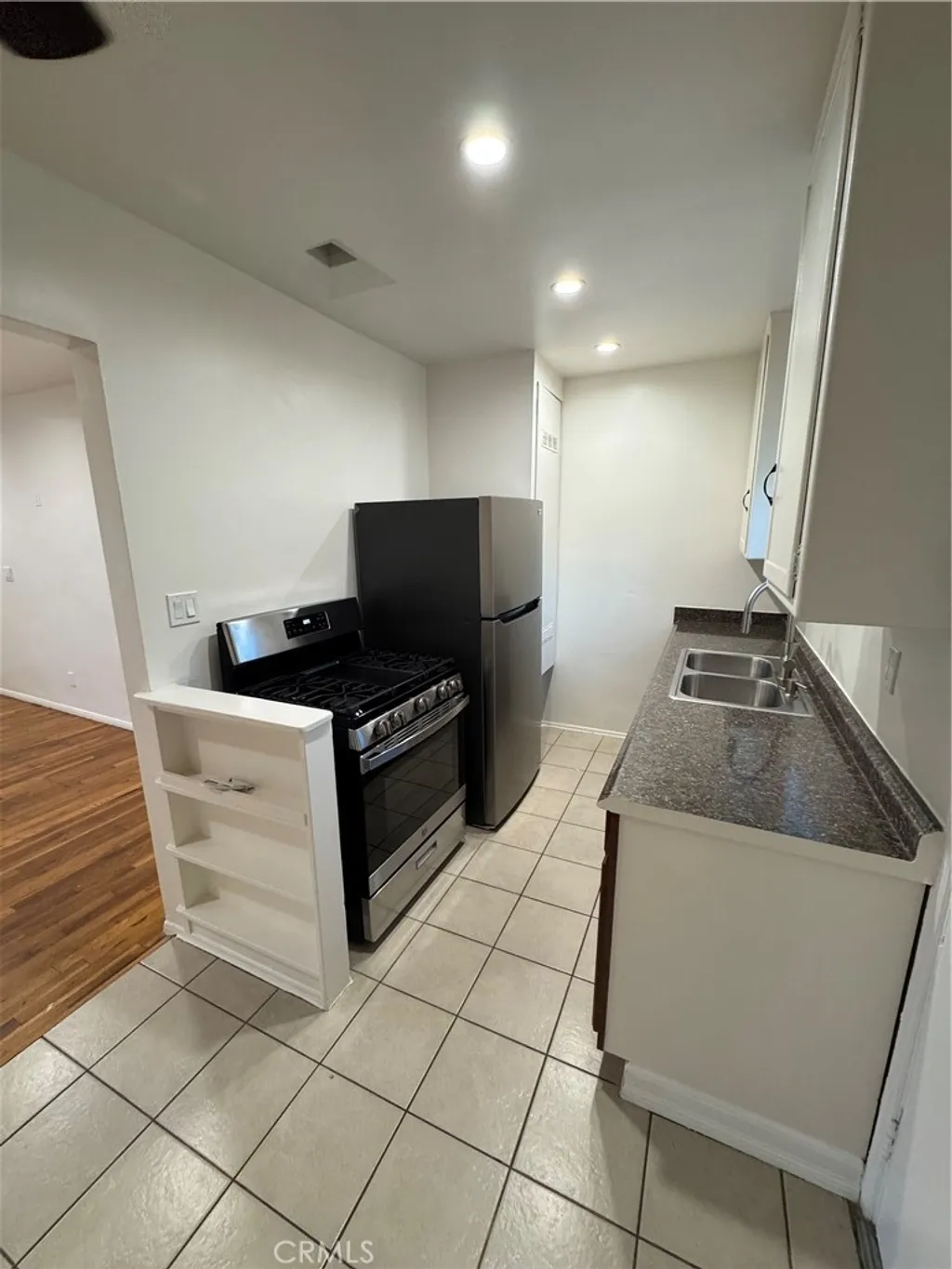 Additional image 6 of 2573 N. Lincoln Street, Burbank, CA 91504