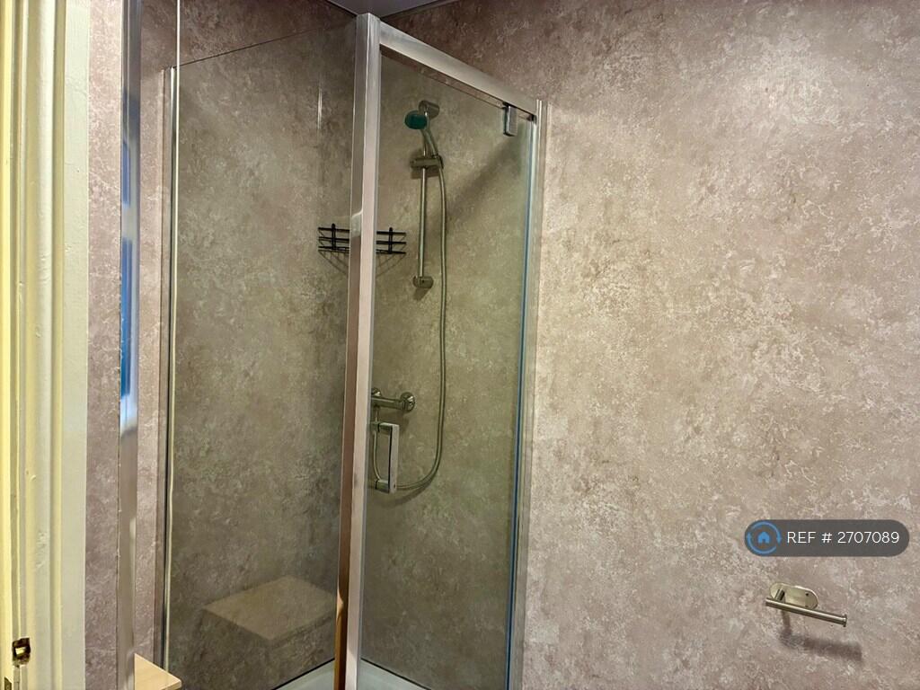 Additional image 10 of Birmingham, Birmingham, B13