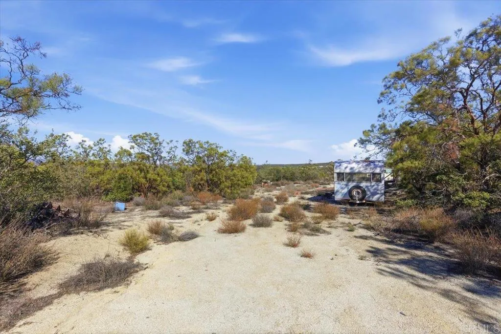 Additional image 42 of 1496 Vista De La Sierra, Boulevard, CA 91905