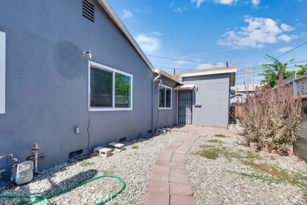 Additional image 8 of 6171 Cleon, North Hollywood, CA 91606