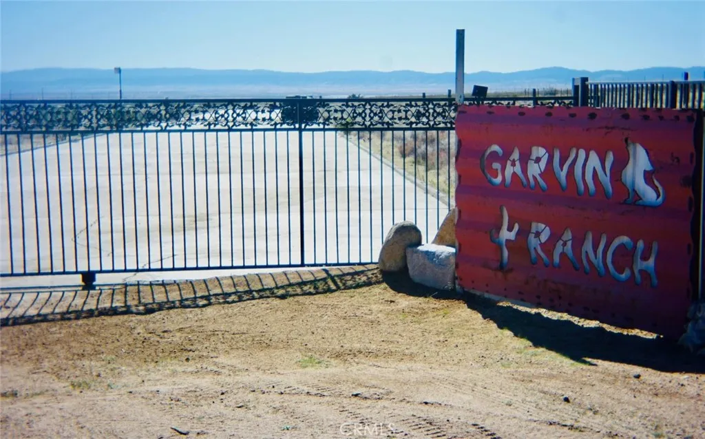 Additional image 21 of 10700 Backus Road, Rosamond, CA 93560