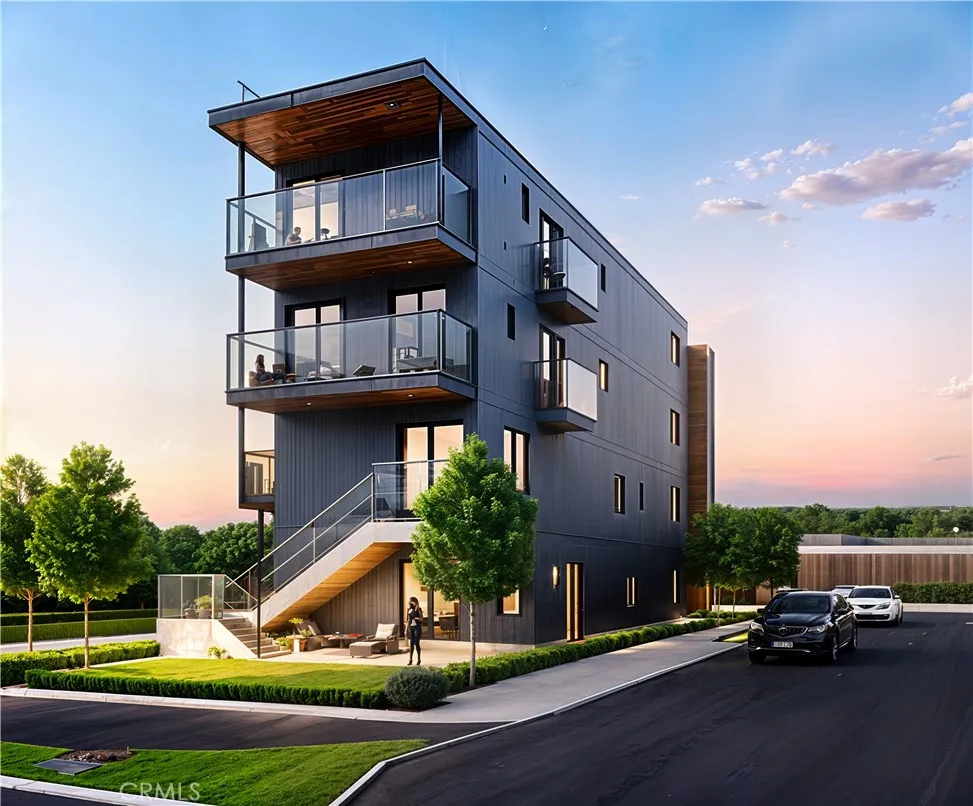 Additional image 9 of 18 0 7207-021-18, Signal Hill, CA 90755