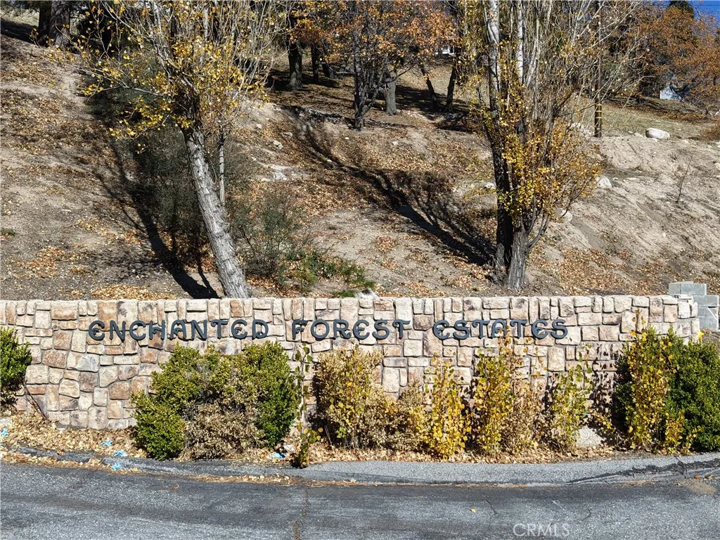 Additional image 23 of Enchanted Way, Running Springs, CA 92382