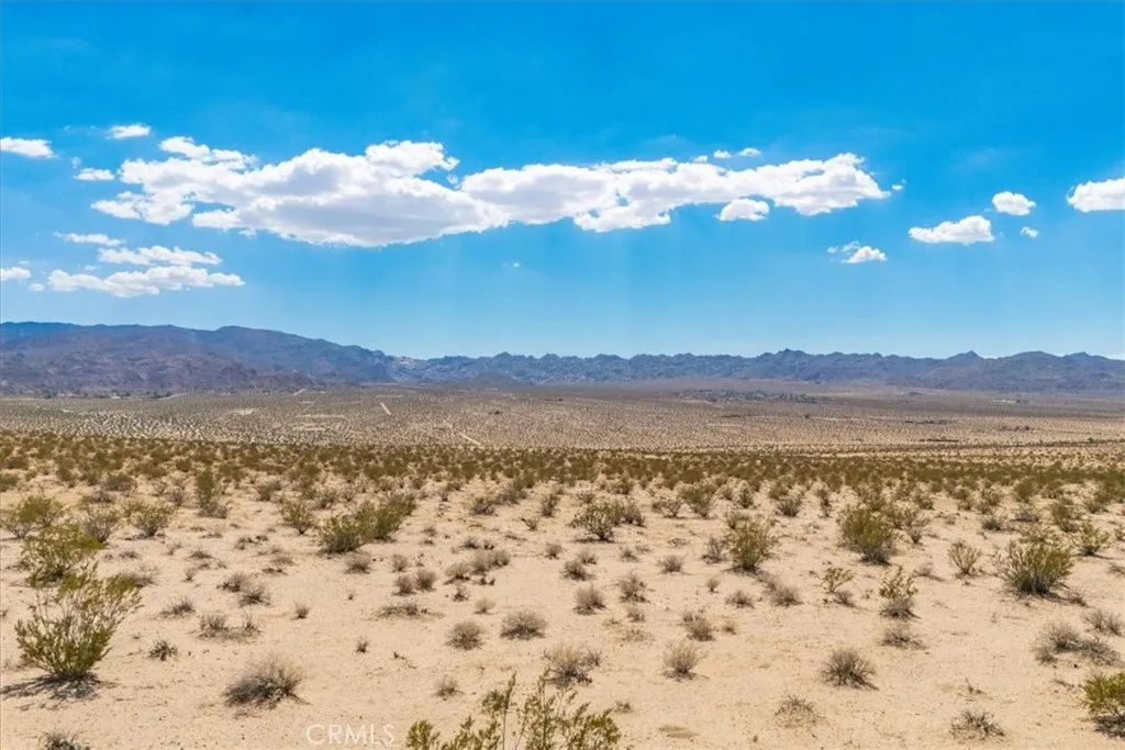 Additional image 6 of 67800 Raymond Drive, 29 Palms, CA 92277