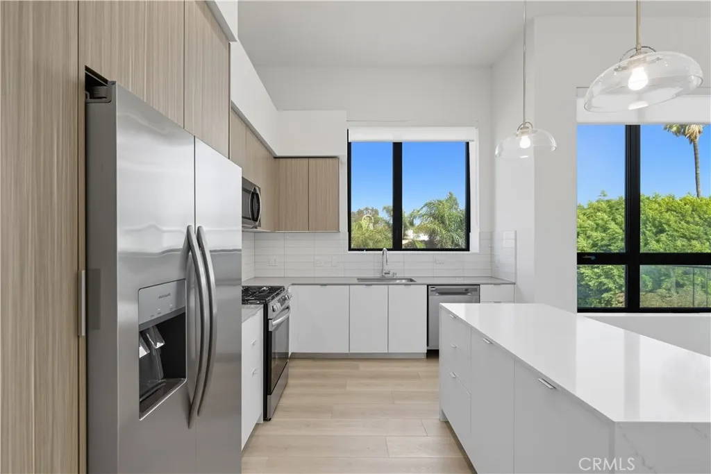 Additional image 3 of 12078 Guerin Street Unit 307, Studio City, CA 91604